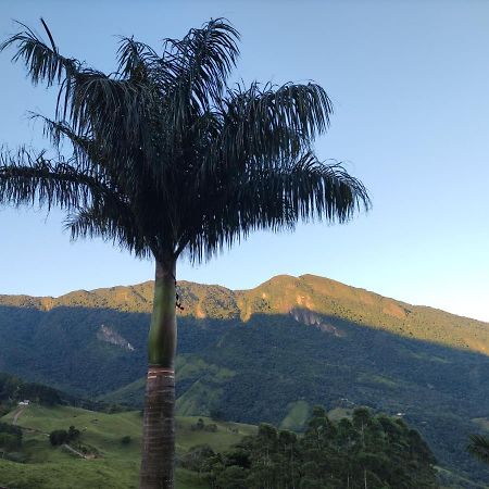 Pousada E Restaurante Alem Das Nuvens Hotel Guaratinguetá Eksteriør billede