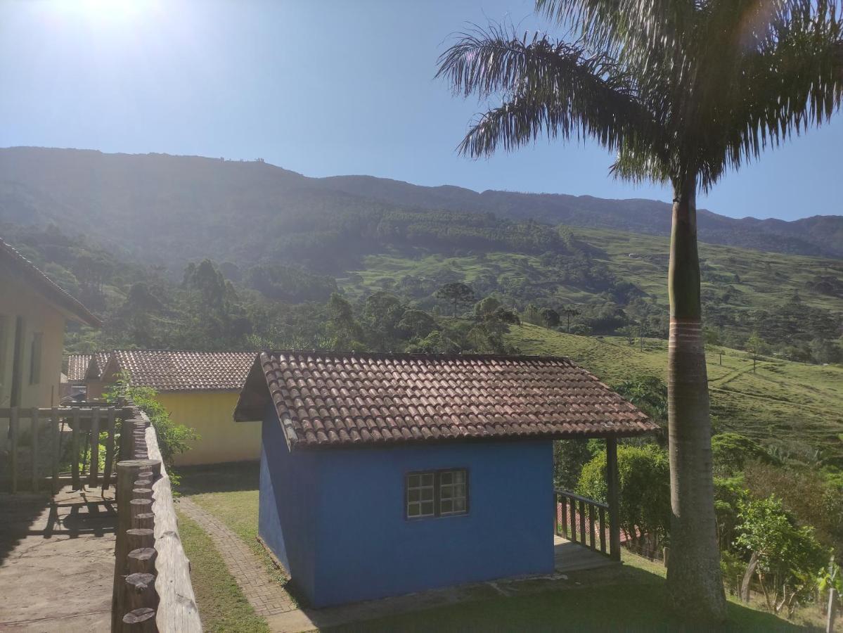 Pousada E Restaurante Alem Das Nuvens Hotel Guaratinguetá Eksteriør billede